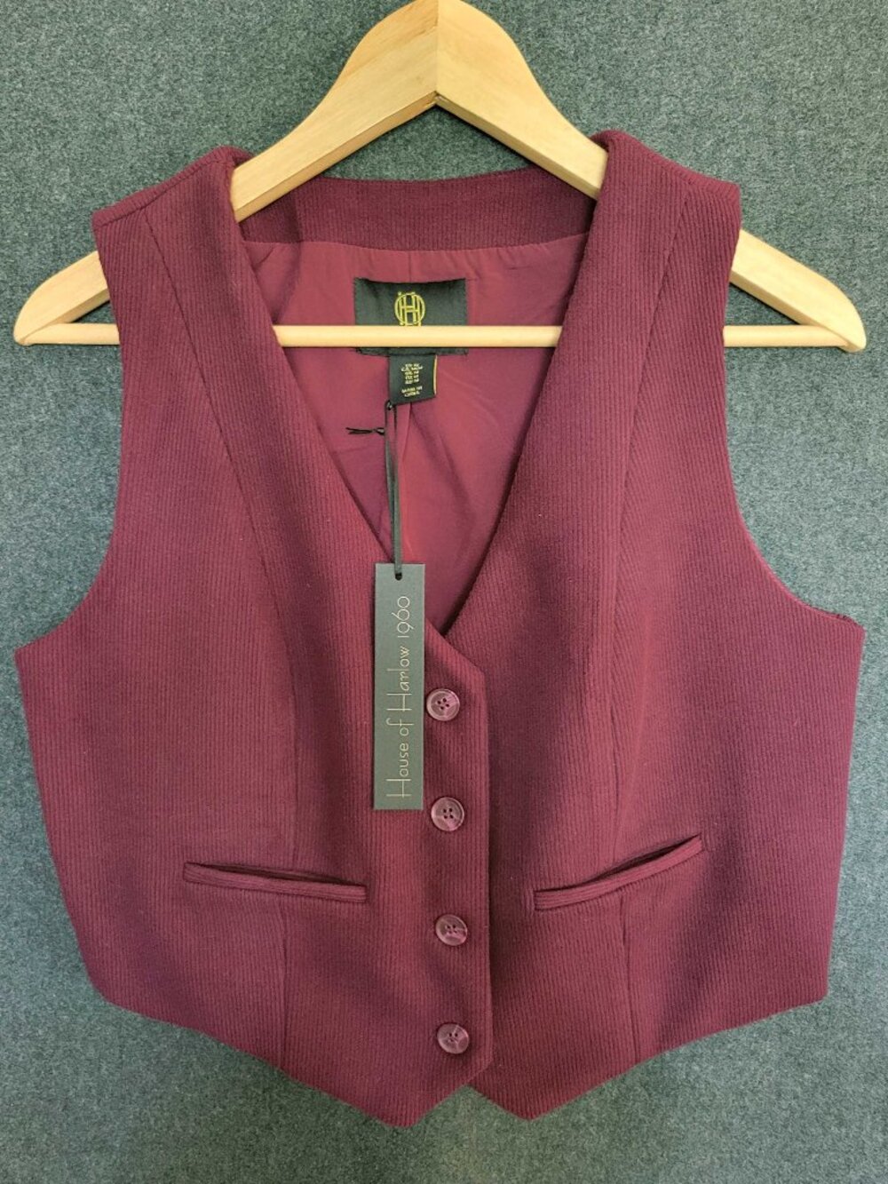 House of Harlow 1960 Burgundy Brown Corduroy Button Front Vest Women’s M NWT